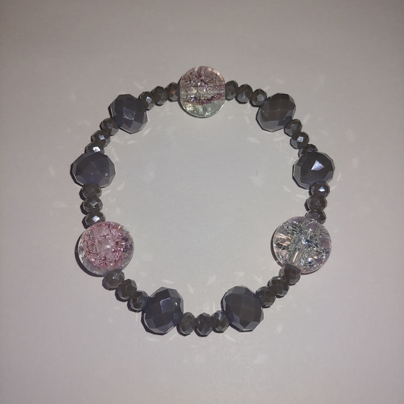 Handmade bracelets - Picture 1 of 4